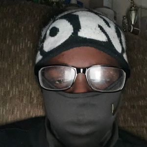 Meet your Posher, Ezra